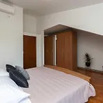 Castle - Five Bedroom With Swimming Pool Villa Zadvarje