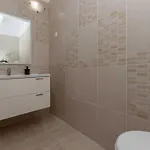 Castle - Five Bedroom With Swimming Pool