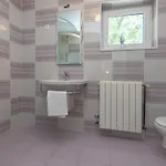 Villa Castle - Five Bedroom With Swimming Pool *